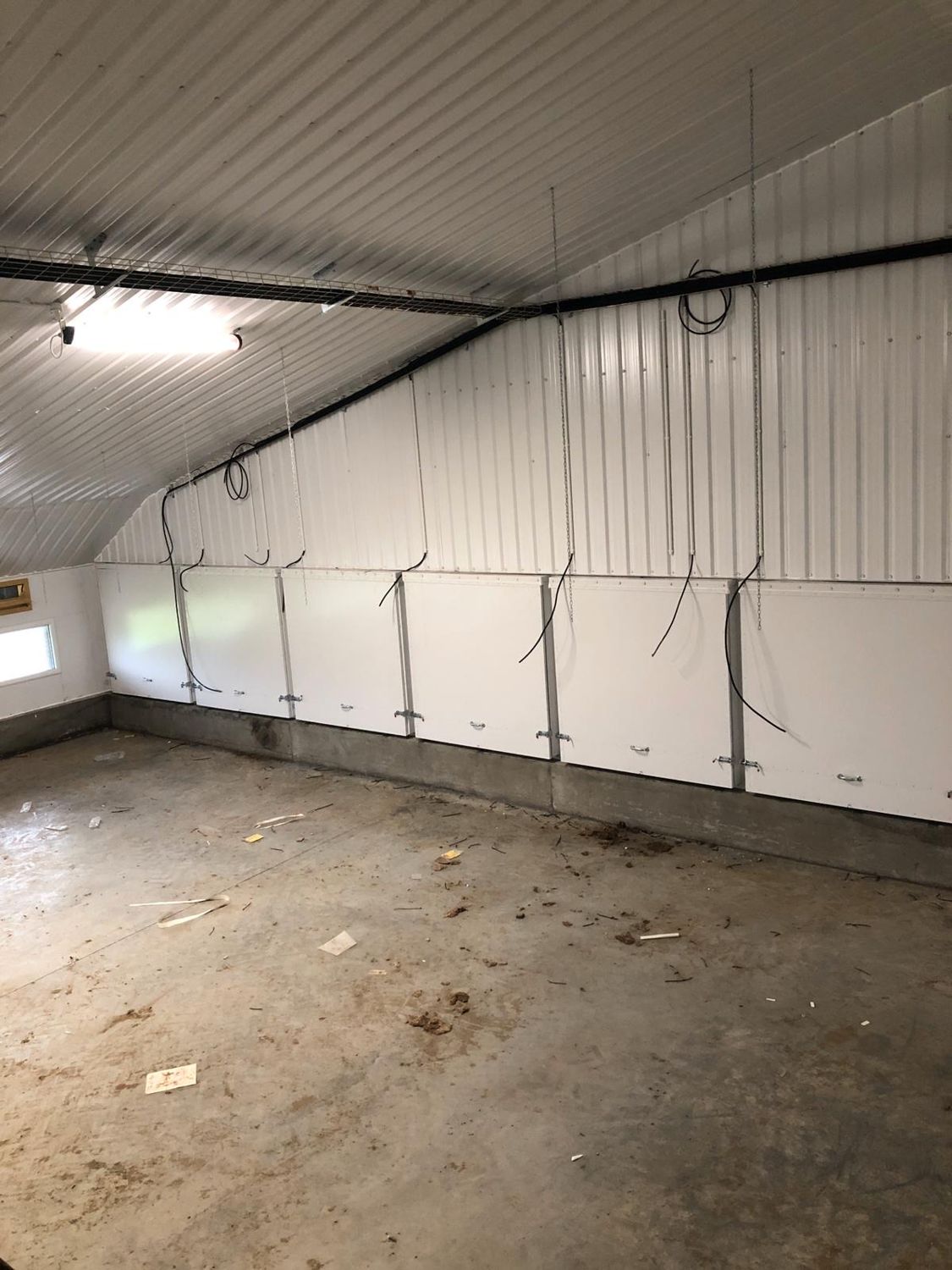 Surface mount containment in a new poultry broiler unit with 250 amp supply